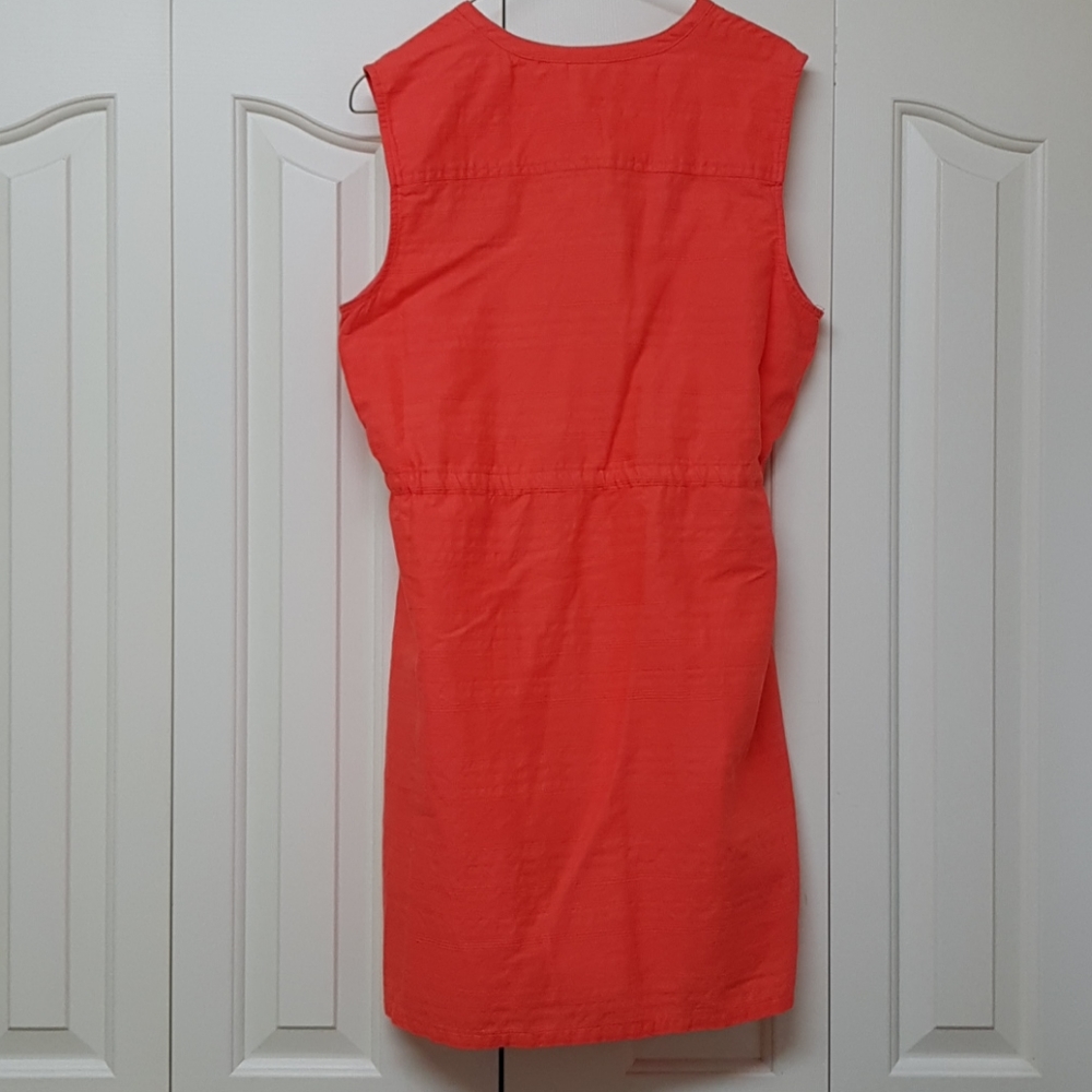 Dress - Picture 2 of 6